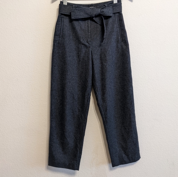 Aritzia Wilfred Jallade Wool Cashmere Gray Pinstripe Crop high waisted Pants Sz4 - Picture 2 of 9